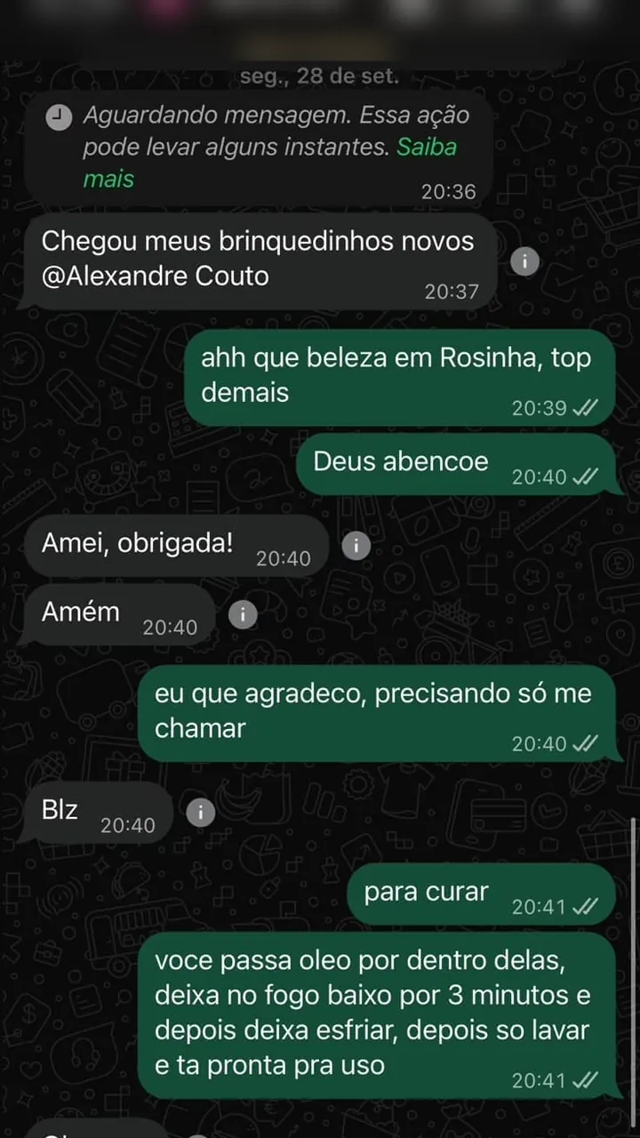 Depoimento real de cliente (print), com dados pessoais ocultados